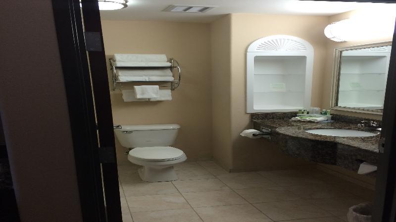 Holiday Inn Express Hotel & Suites Oklahoma City-West Yukon By Ihg Екстер'єр фото